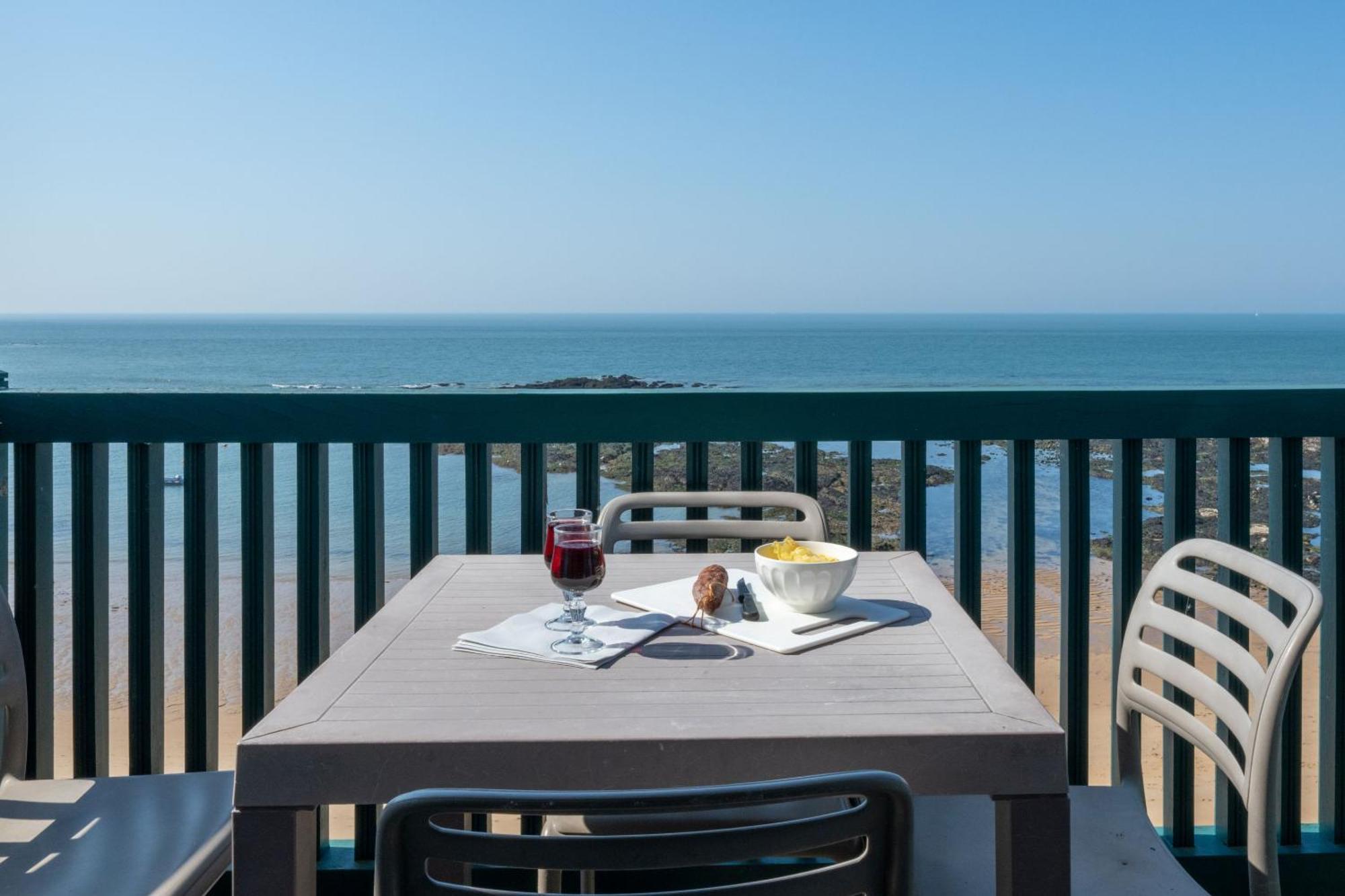 Residence Odalys Valentin Plage Batz-sur-Mer Exterior photo