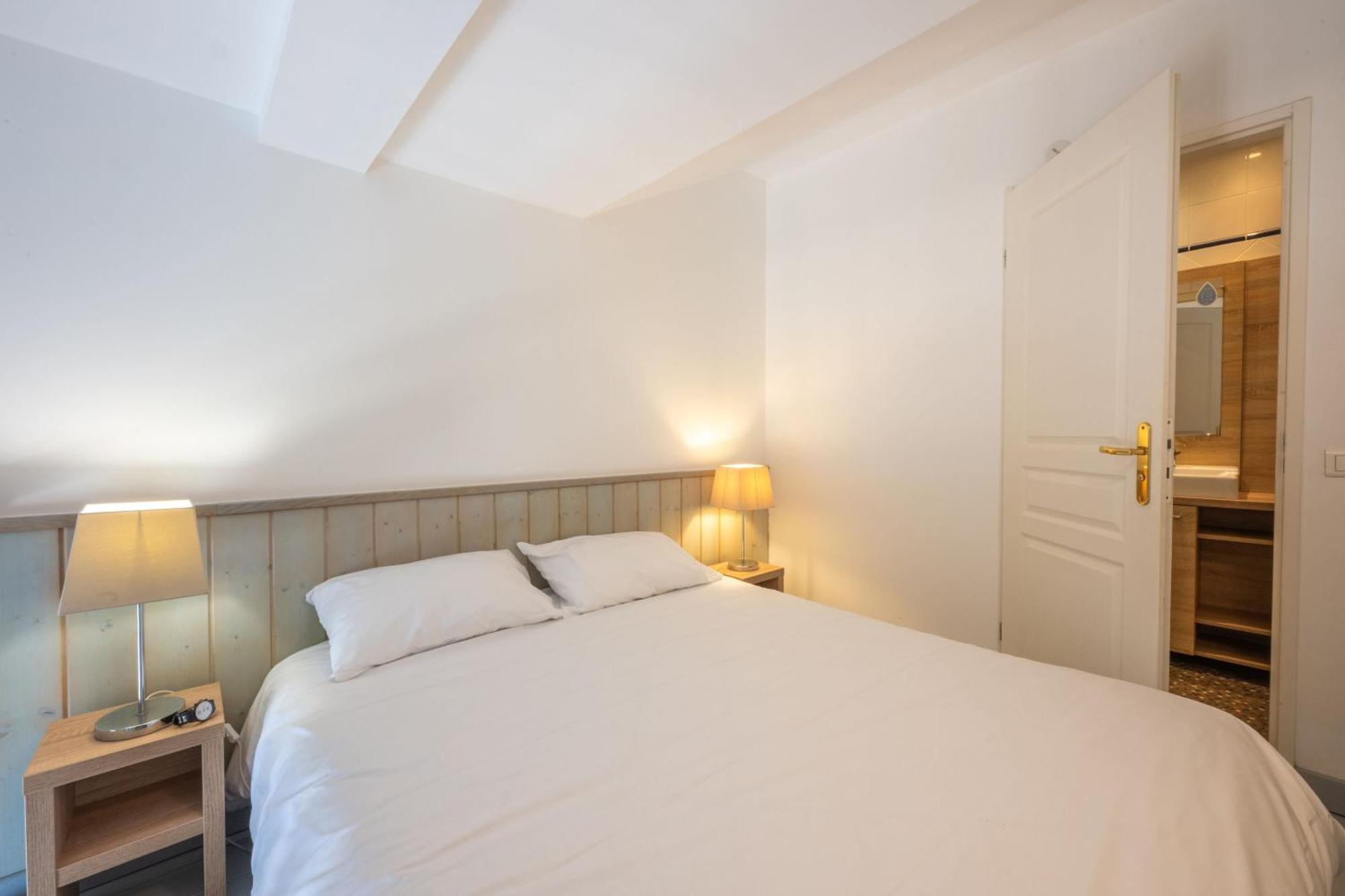 Residence Odalys Valentin Plage Batz-sur-Mer Exterior photo