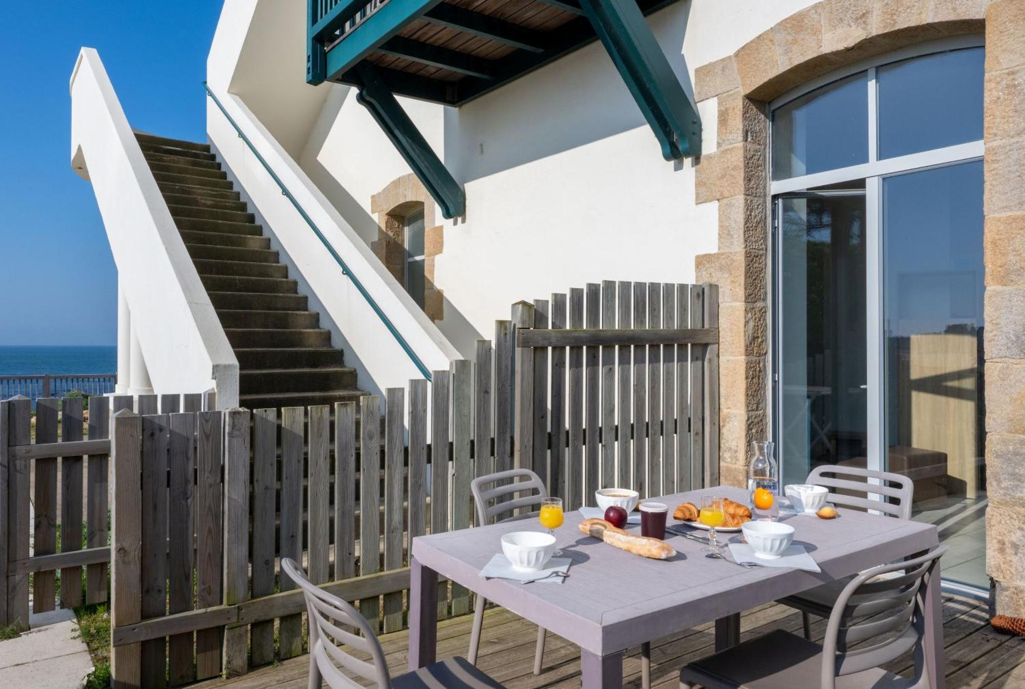 Residence Odalys Valentin Plage Batz-sur-Mer Exterior photo